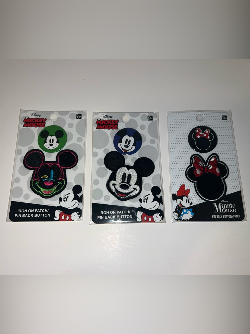 Disney Mickey & Minnie Mouse pin Back Button and Iron-On Patch-Set of 3